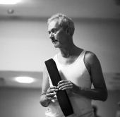 Международный институт йога-терапии и йоги критического выравнивания Херта ван Льюэна